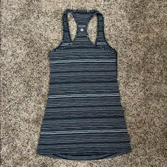 Black/gray Lululemon CRB tank, size 6 - Picture 6 of 6